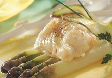 recette poisson filet lieu jaune asperges